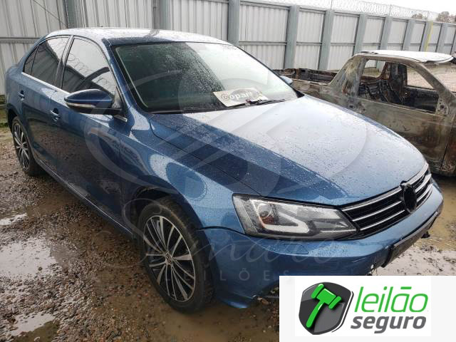 LOTE 003 VOLKSWAGEN/JETTA HIGHLINE 2.0 16V TSI TURBO 2017