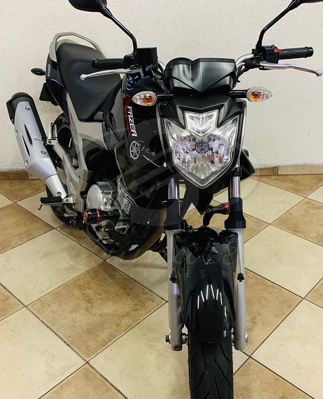 Lote 018 - Yamaha YS 250 Fazer 2013