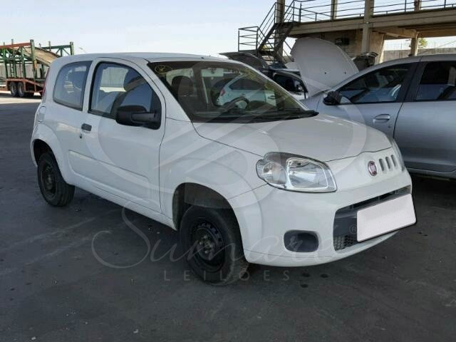 LOTE 026 - FIAT UNO VIVACE 1.0 EVO 2014