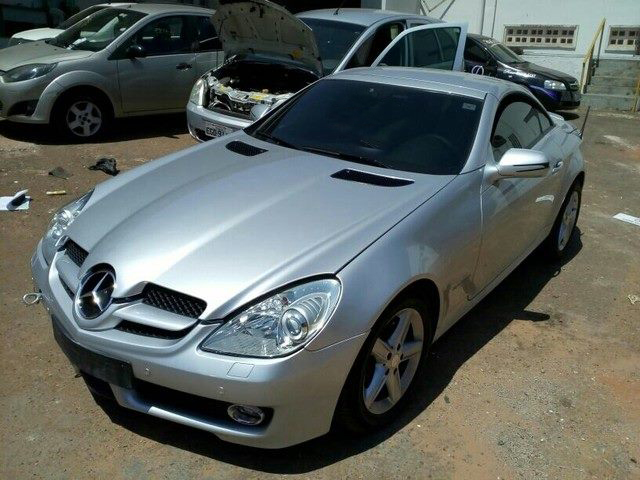 LOTE 086 Mercedes-Benz SLK 200 Kompressor 2011
