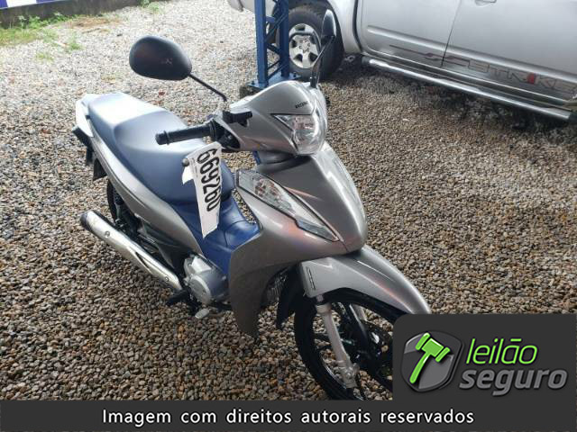 LOTE 028 - HONDA BIZ 125 2021