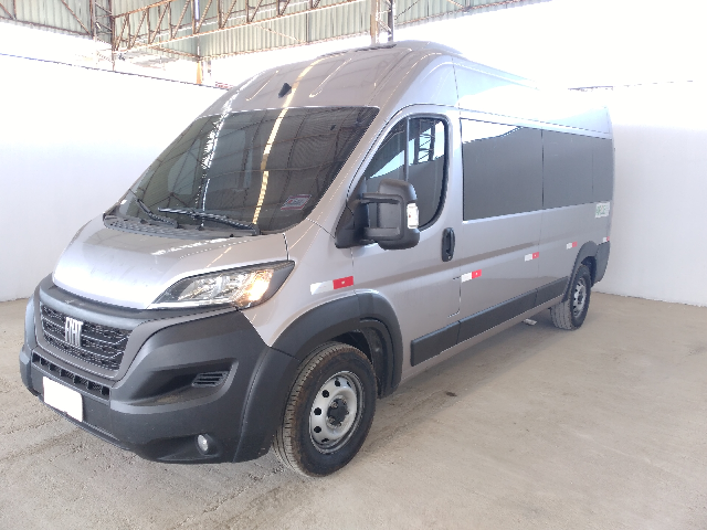 LOTE 025 DUCATO MB EXEC-17 2023/2024 
