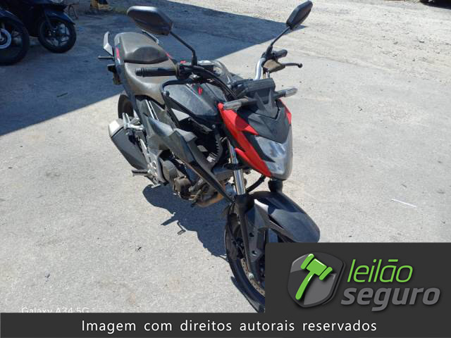 LOTE 020 2023 HONDA CB 300F