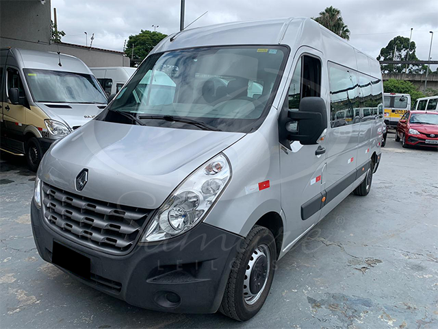 LOTE 013 - Renault  Master L3H2 16 lugares 2017