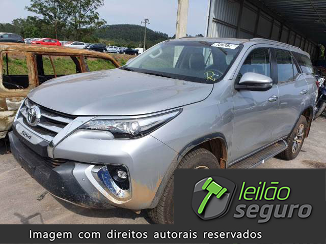 LOTE 015 SW4 SRX 2.8 D-4D TURBO 2020