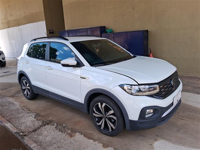 LOTE 057 T CROSS CL TSI 2022/2022