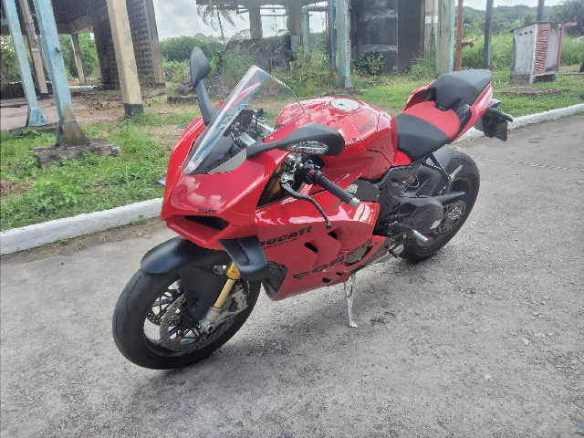 LOTE 040 PANIGALE V4 S 2024/2024