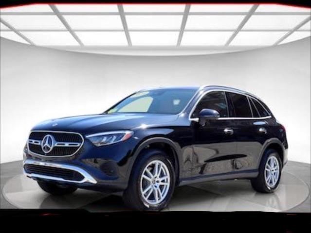 LOTE 017 MERCEDES-BENZ GLC 300 4MATIC 