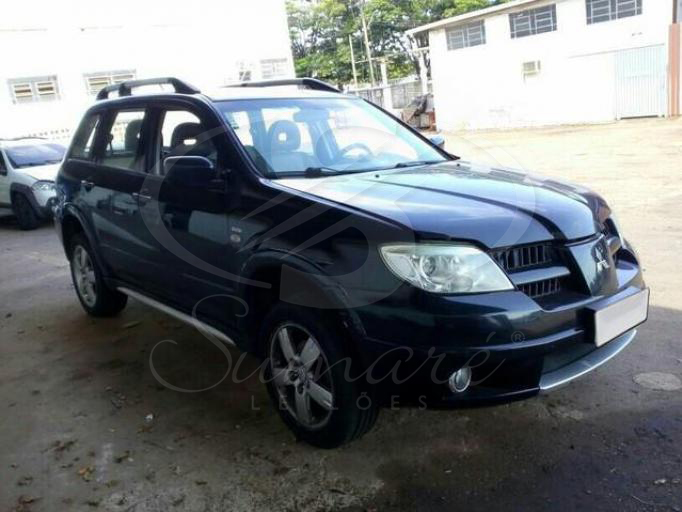 LOTE 028 MITSUBISHI AIRTREK 2008