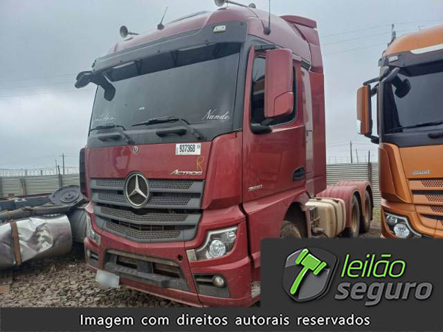 LOTE 016 MERCEDES BENZ ACTROS