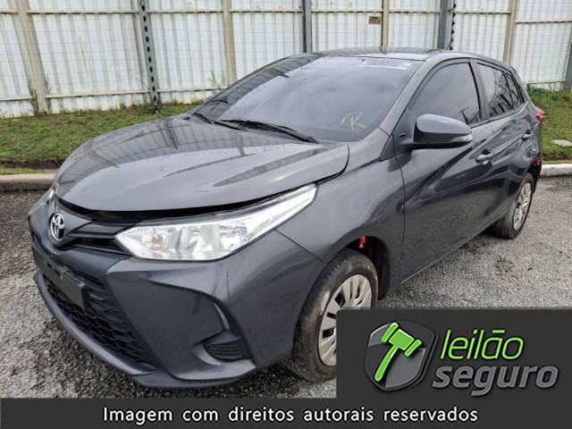 LOTE 043 TOYOTA YARIS