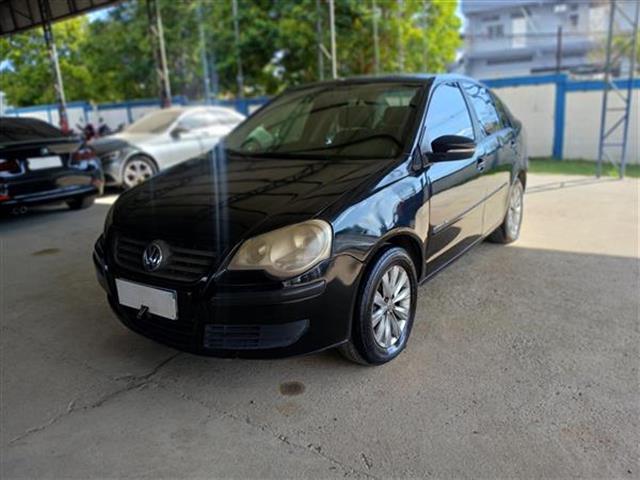 LOTE 097 VOLKSWAGEN POLO SEDAN 1.6