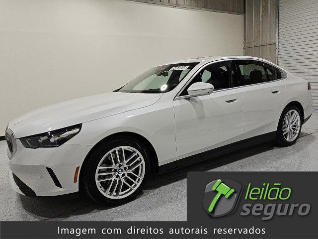 LOTE 087 BMW 530 I 