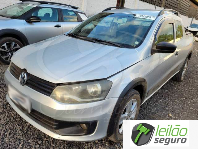 LOTE 033 VOLKSWAGEN/SAVEIRO CD TRENDLINE 1.6 MSI 2015