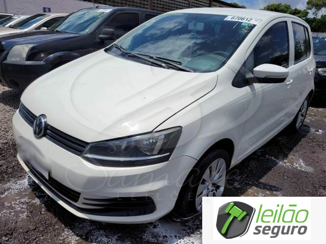 LOTE 030 VOLKSWAGEN/FOX TRENDLINE 1.6 MSI 2015