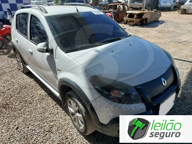 LOTE 033 RENAULT/SANDERO STEPWAY 1.6 16V HI-FLEX 2014