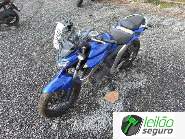 LOTE 013 Yamaha FZ25 FAZER 250 ABS 2021