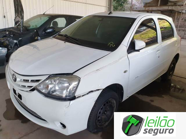LOTE 028 TOYOTA/ETIOS X AT 1.5 16V DUAL VVT-I 2018